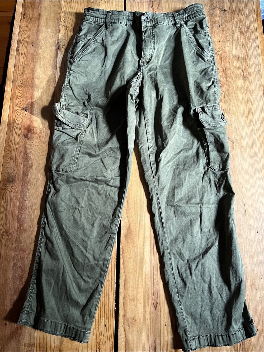 KUHL 8 Sage Green Kultivatr Kargo Pants Leg Pockets